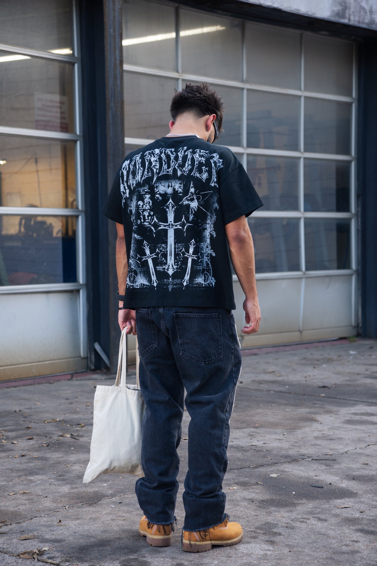 Vonduer Triple Cross T (Black)